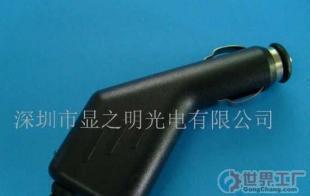 批发备选 认证5V/2.5A车载充电器，高效充电路行无忧